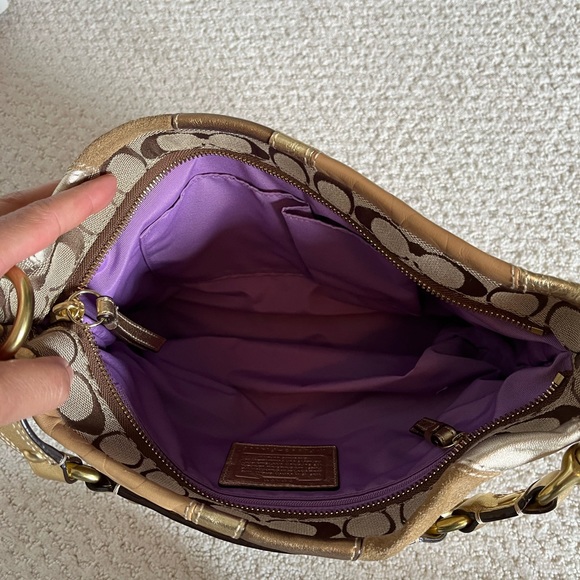 Coach leather/suede handbag, gold/tan Color’s,brand new in excellent condition. - Picture 2 of 5